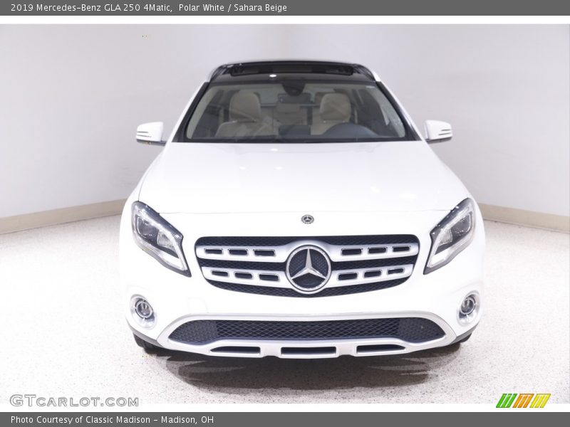 Polar White / Sahara Beige 2019 Mercedes-Benz GLA 250 4Matic