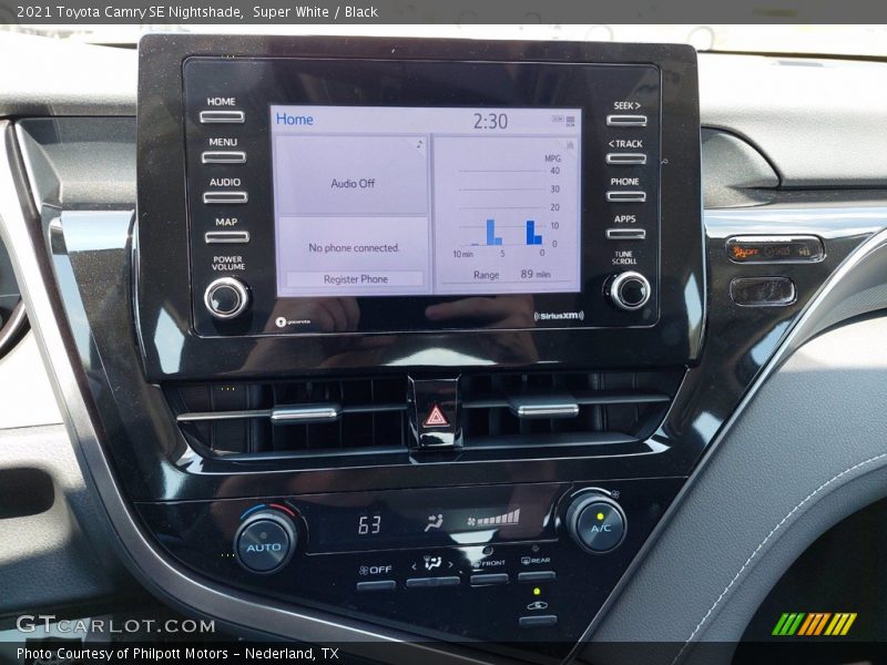 Super White / Black 2021 Toyota Camry SE Nightshade