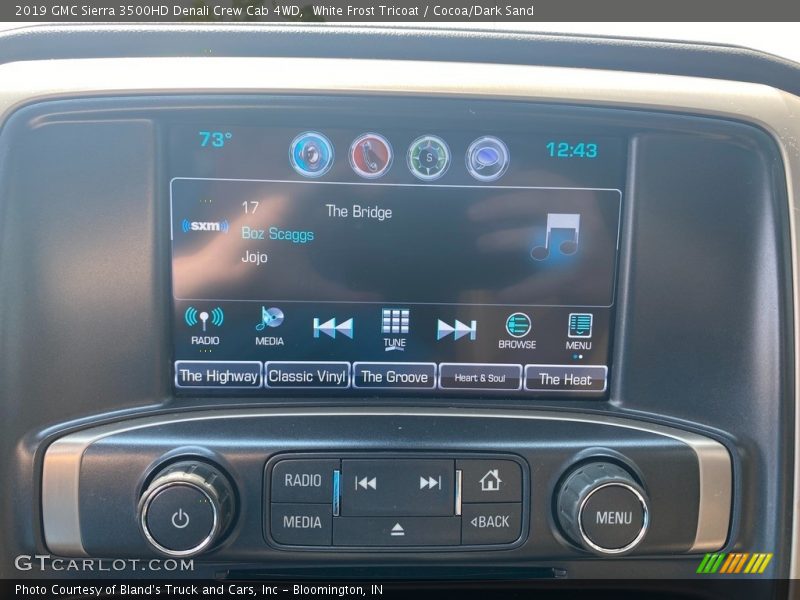 White Frost Tricoat / Cocoa/Dark Sand 2019 GMC Sierra 3500HD Denali Crew Cab 4WD