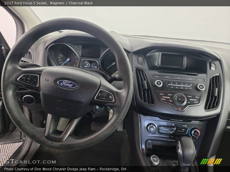 Magnetic / Charcoal Black 2017 Ford Focus S Sedan