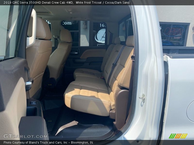 White Frost Tricoat / Cocoa/Dark Sand 2019 GMC Sierra 3500HD Denali Crew Cab 4WD