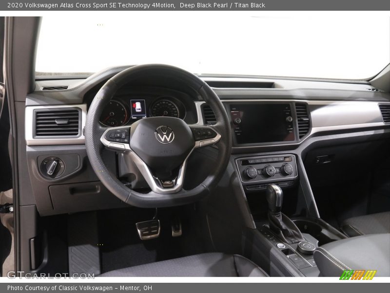 Dashboard of 2020 Atlas Cross Sport SE Technology 4Motion