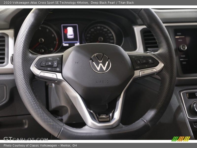  2020 Atlas Cross Sport SE Technology 4Motion Steering Wheel