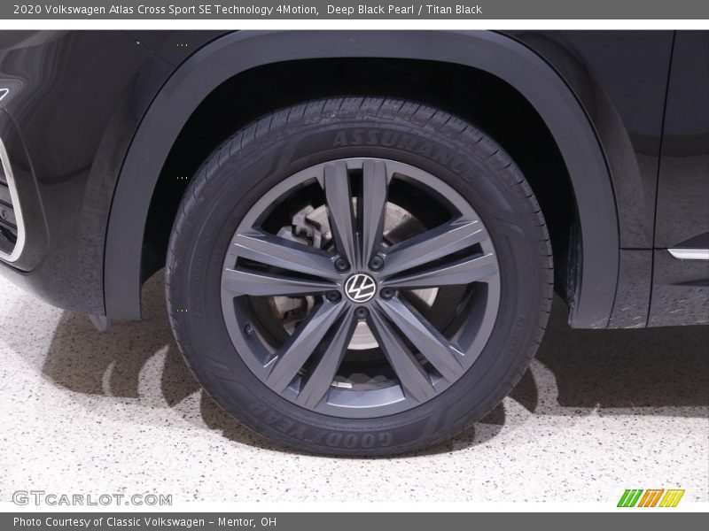  2020 Atlas Cross Sport SE Technology 4Motion Wheel