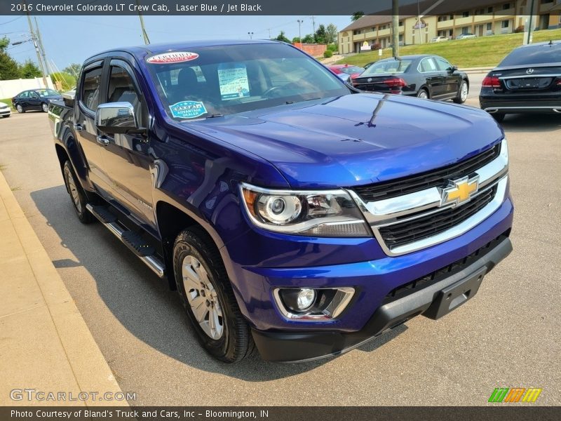 Front 3/4 View of 2016 Colorado LT Crew Cab