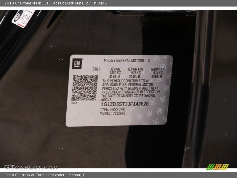 Mosaic Black Metallic / Jet Black 2018 Chevrolet Malibu LT
