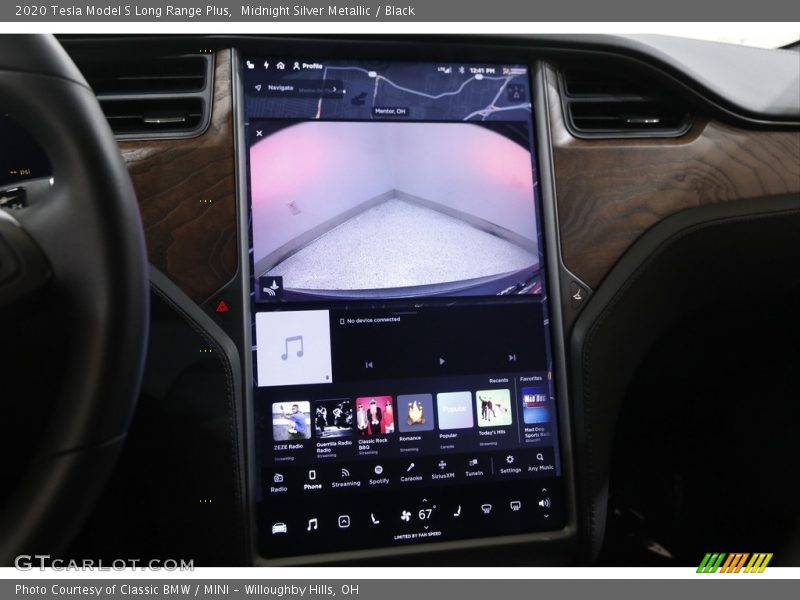Controls of 2020 Model S Long Range Plus