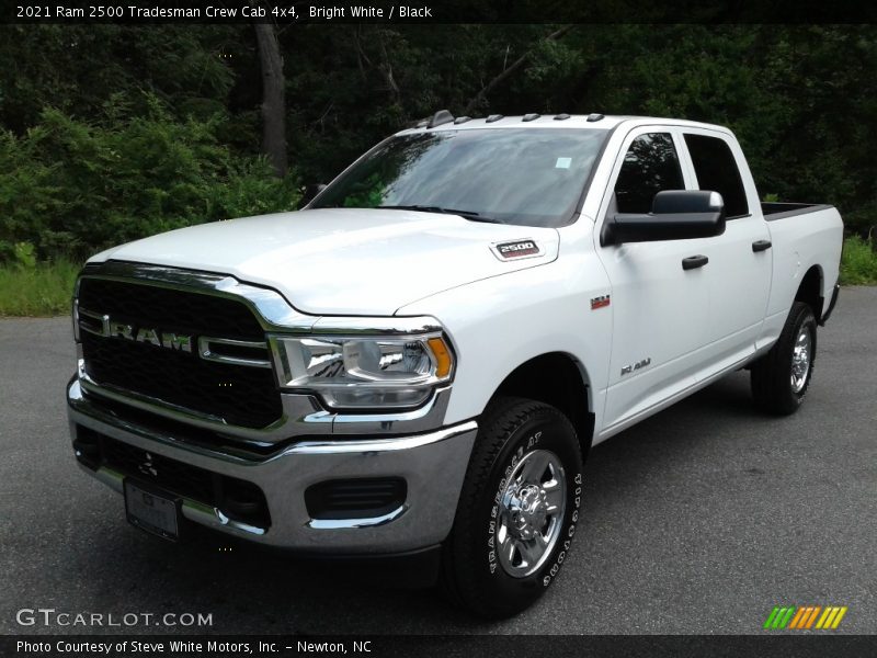 Bright White / Black 2021 Ram 2500 Tradesman Crew Cab 4x4