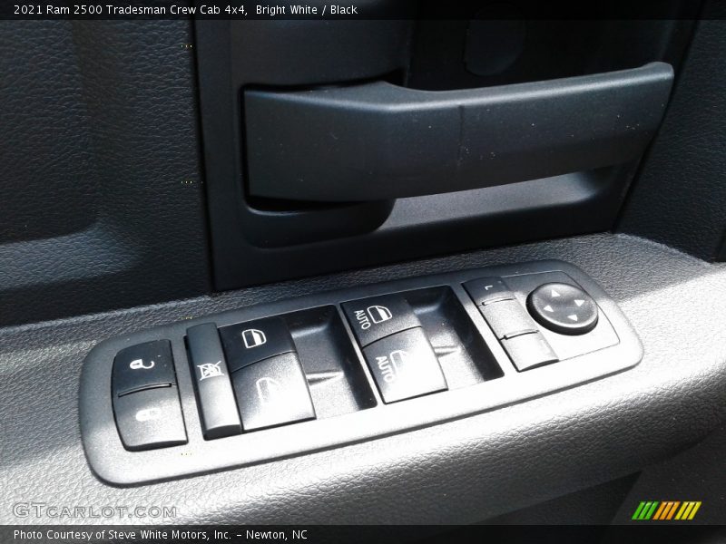 Bright White / Black 2021 Ram 2500 Tradesman Crew Cab 4x4