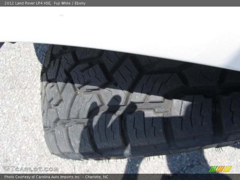 Fuji White / Ebony 2012 Land Rover LR4 HSE