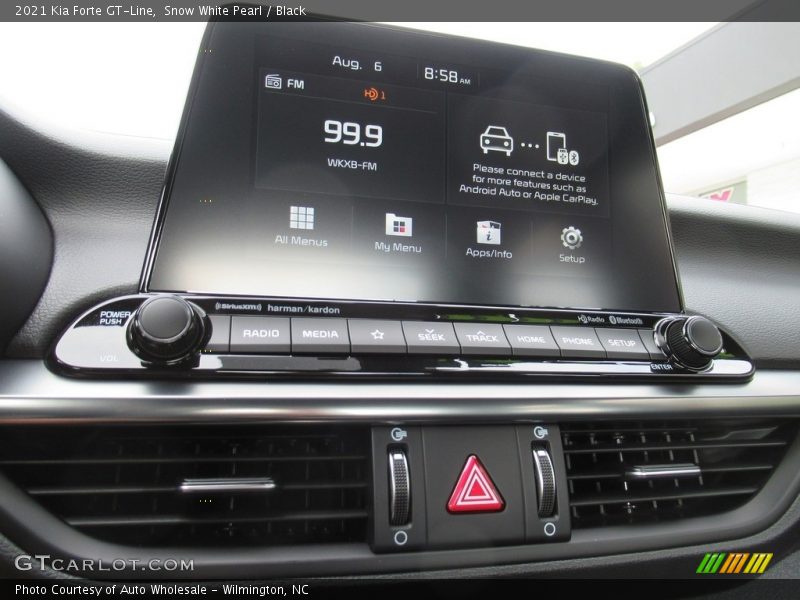 Snow White Pearl / Black 2021 Kia Forte GT-Line