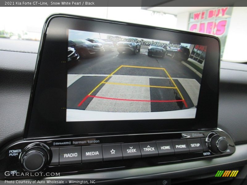 Snow White Pearl / Black 2021 Kia Forte GT-Line