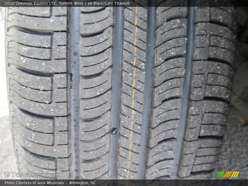 Summit White / Jet Black/Light Titanium 2010 Chevrolet Equinox LTZ