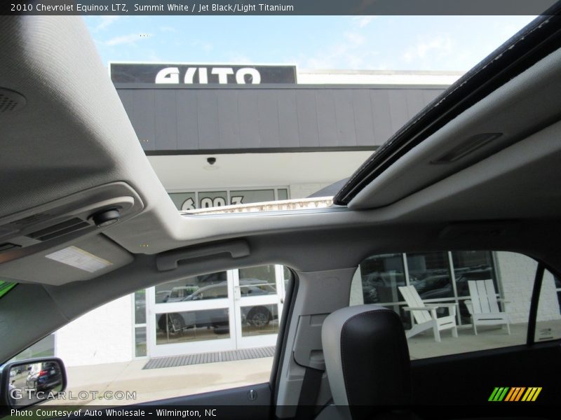 Summit White / Jet Black/Light Titanium 2010 Chevrolet Equinox LTZ