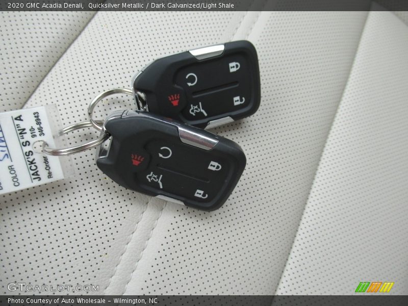 Quicksilver Metallic / Dark Galvanized/Light Shale 2020 GMC Acadia Denali