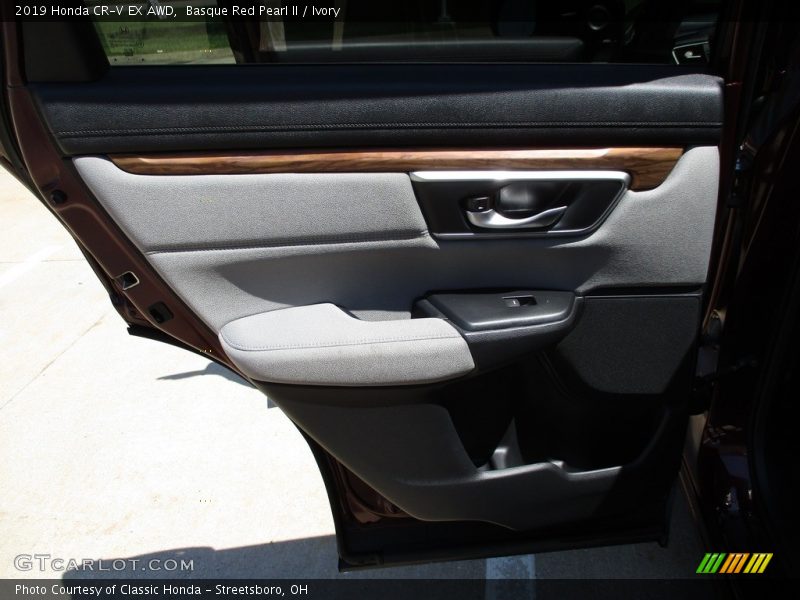 Basque Red Pearl II / Ivory 2019 Honda CR-V EX AWD