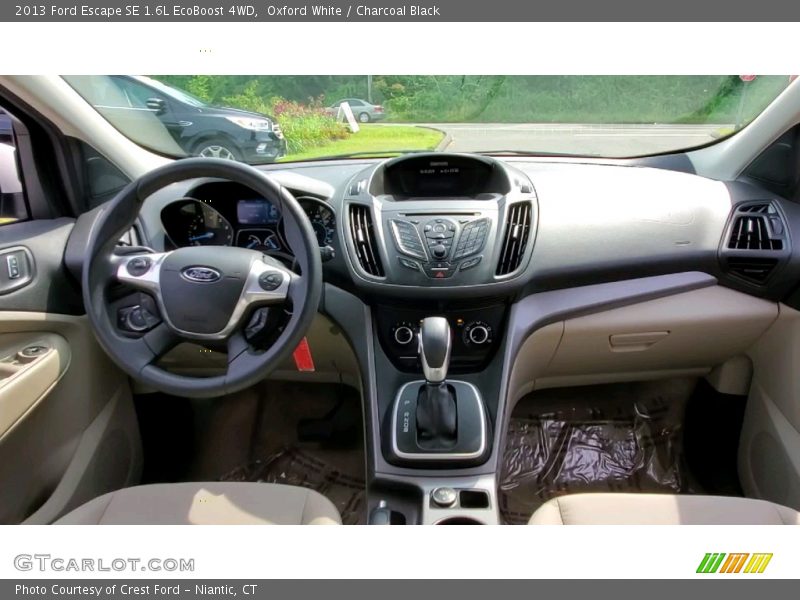 Oxford White / Charcoal Black 2013 Ford Escape SE 1.6L EcoBoost 4WD