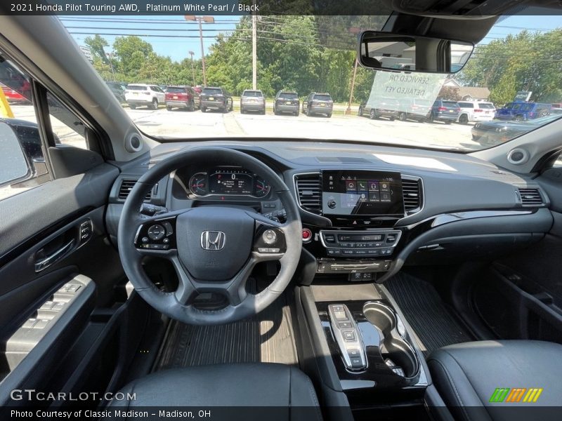 Dashboard of 2021 Pilot Touring AWD
