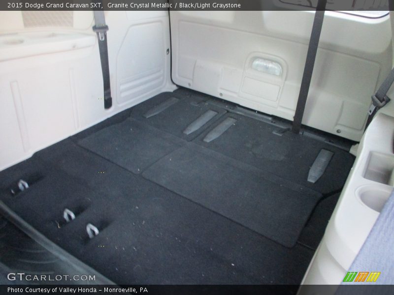 Granite Crystal Metallic / Black/Light Graystone 2015 Dodge Grand Caravan SXT