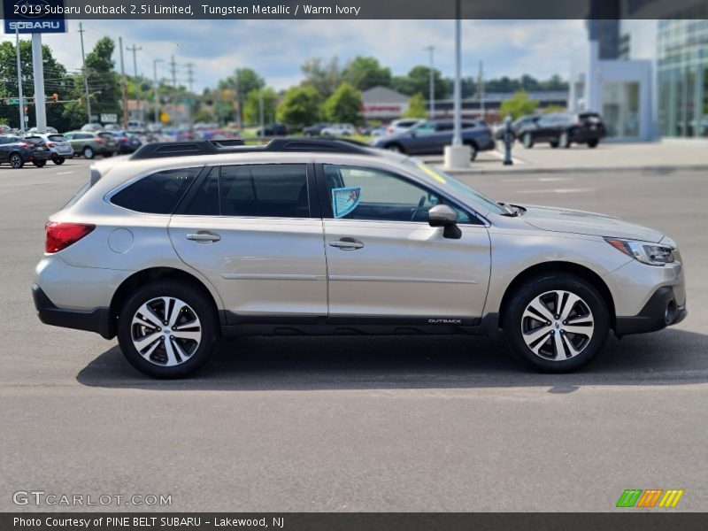 Tungsten Metallic / Warm Ivory 2019 Subaru Outback 2.5i Limited