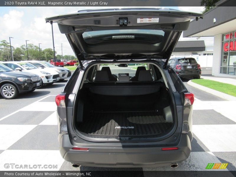 Magnetic Gray Metallic / Light Gray 2020 Toyota RAV4 XLE
