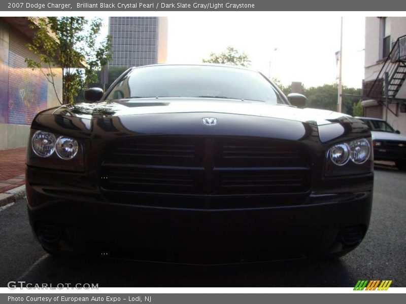 Brilliant Black Crystal Pearl / Dark Slate Gray/Light Graystone 2007 Dodge Charger