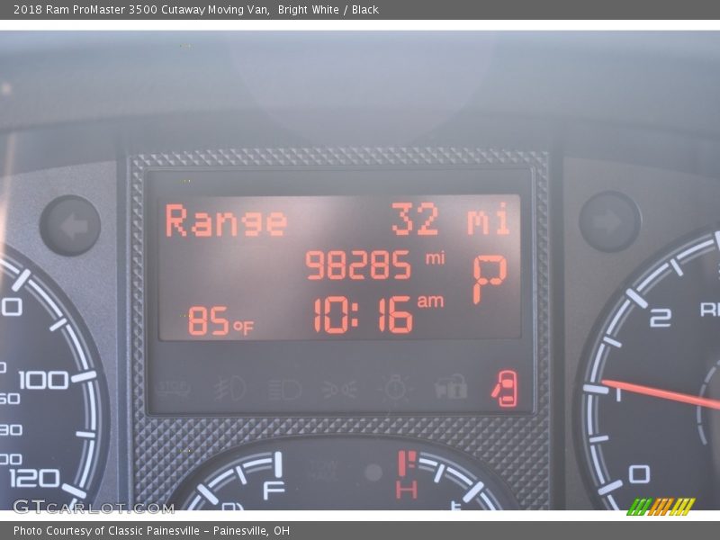 Bright White / Black 2018 Ram ProMaster 3500 Cutaway Moving Van
