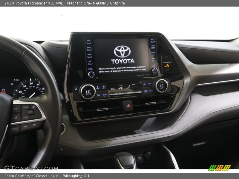Magnetic Gray Metallic / Graphite 2020 Toyota Highlander XLE AWD