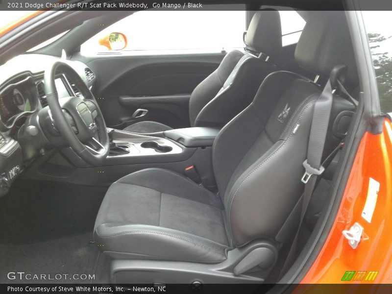 Go Mango / Black 2021 Dodge Challenger R/T Scat Pack Widebody