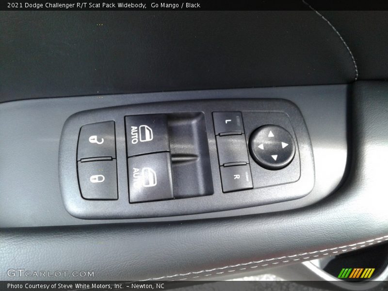 Go Mango / Black 2021 Dodge Challenger R/T Scat Pack Widebody