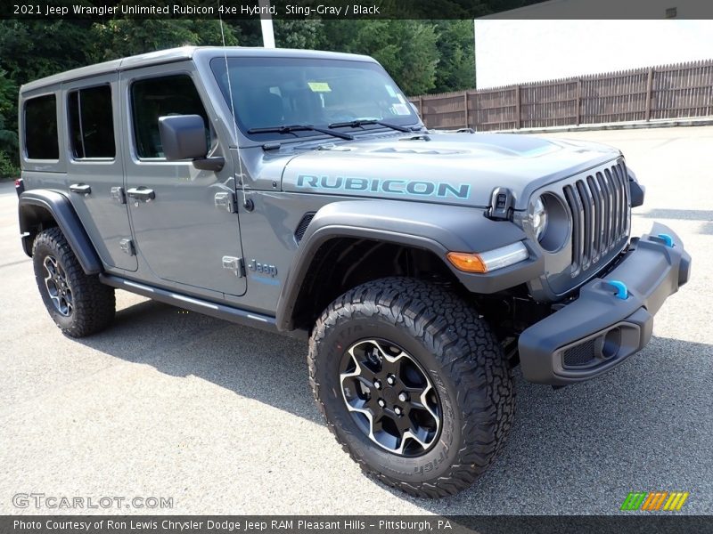Front 3/4 View of 2021 Wrangler Unlimited Rubicon 4xe Hybrid