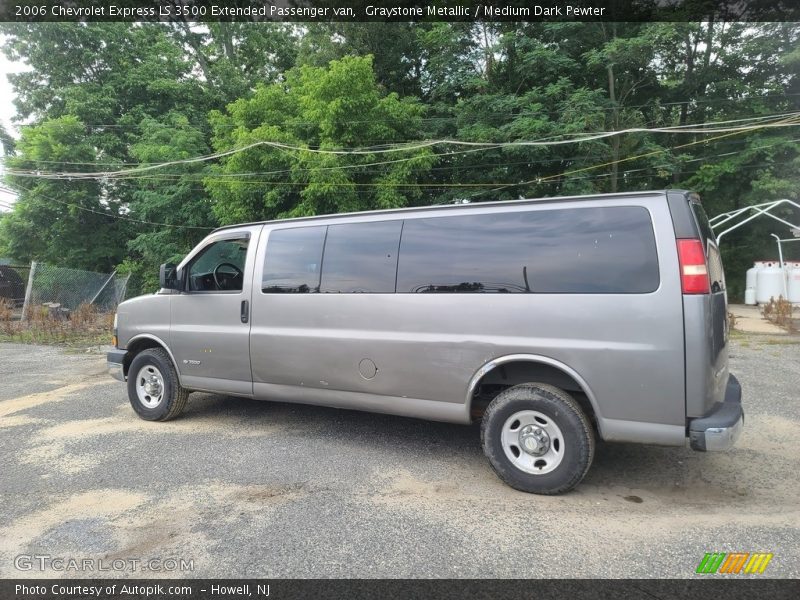Graystone Metallic / Medium Dark Pewter 2006 Chevrolet Express LS 3500 Extended Passenger van