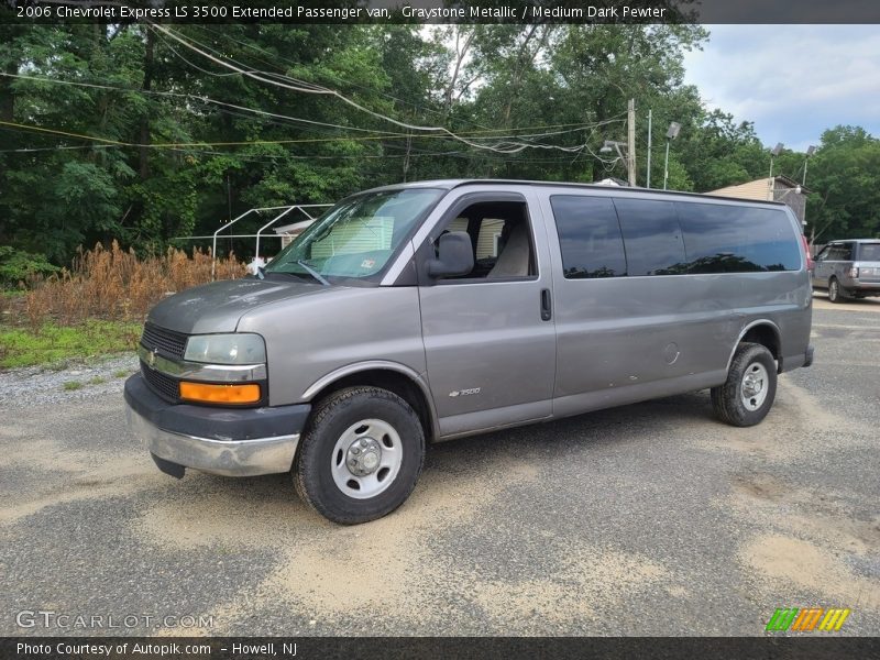 Graystone Metallic / Medium Dark Pewter 2006 Chevrolet Express LS 3500 Extended Passenger van