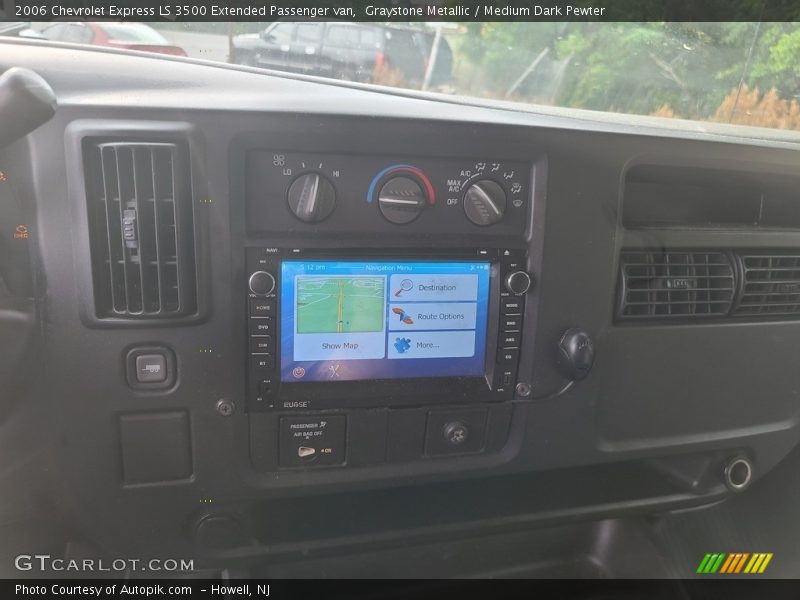 Graystone Metallic / Medium Dark Pewter 2006 Chevrolet Express LS 3500 Extended Passenger van