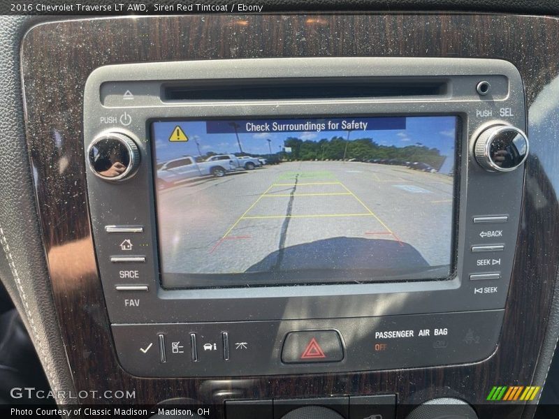 Siren Red Tintcoat / Ebony 2016 Chevrolet Traverse LT AWD