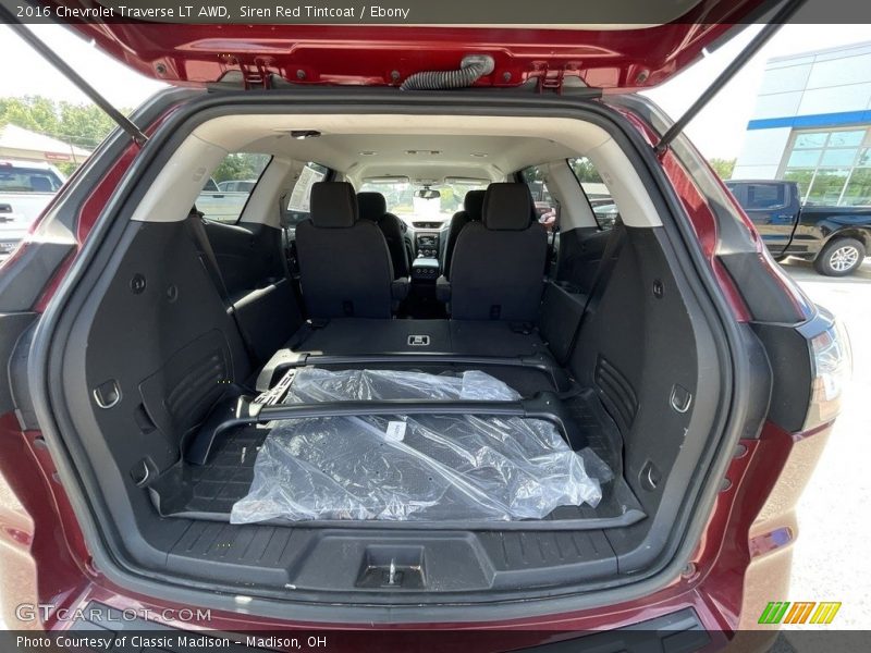Siren Red Tintcoat / Ebony 2016 Chevrolet Traverse LT AWD