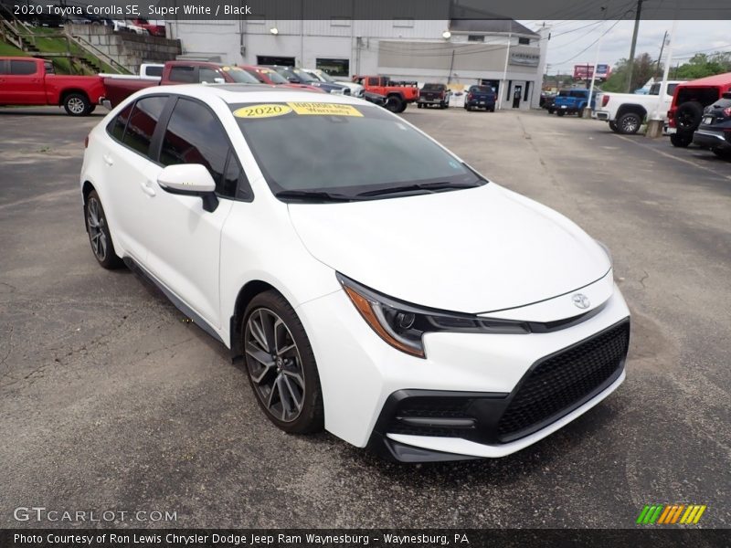 Super White / Black 2020 Toyota Corolla SE