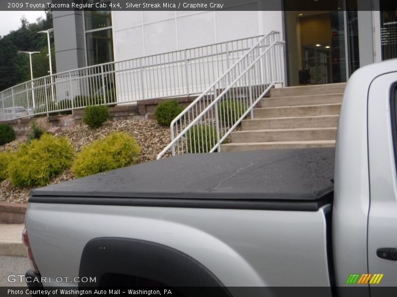 Silver Streak Mica / Graphite Gray 2009 Toyota Tacoma Regular Cab 4x4