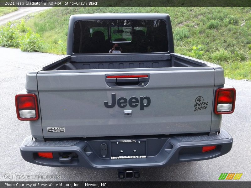Sting-Gray / Black 2021 Jeep Gladiator Willys 4x4