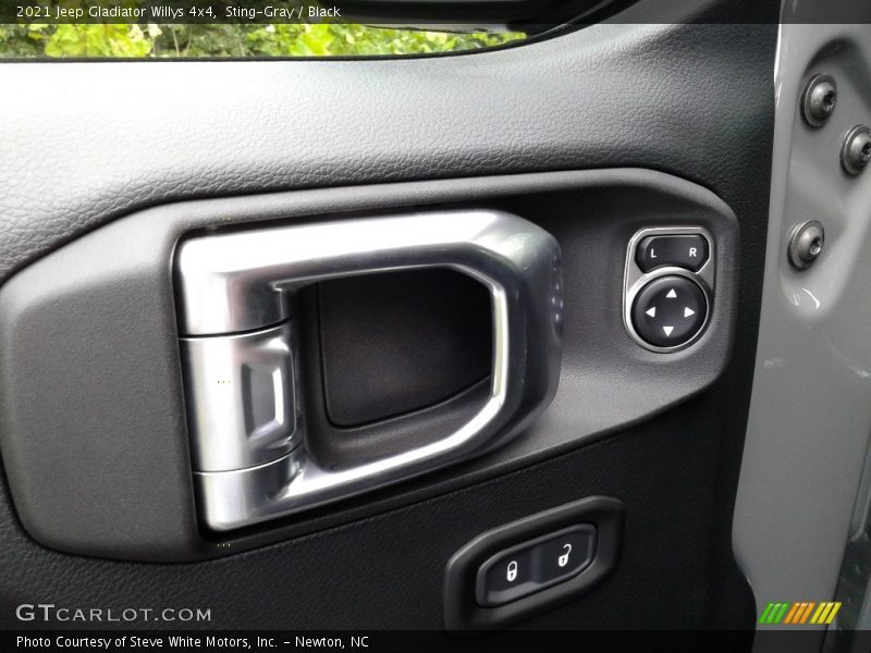 Sting-Gray / Black 2021 Jeep Gladiator Willys 4x4
