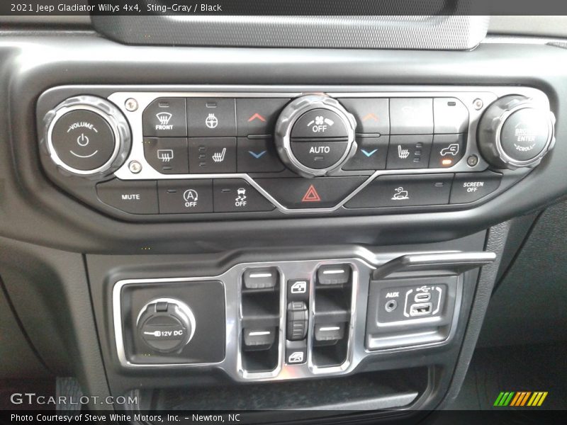 Sting-Gray / Black 2021 Jeep Gladiator Willys 4x4