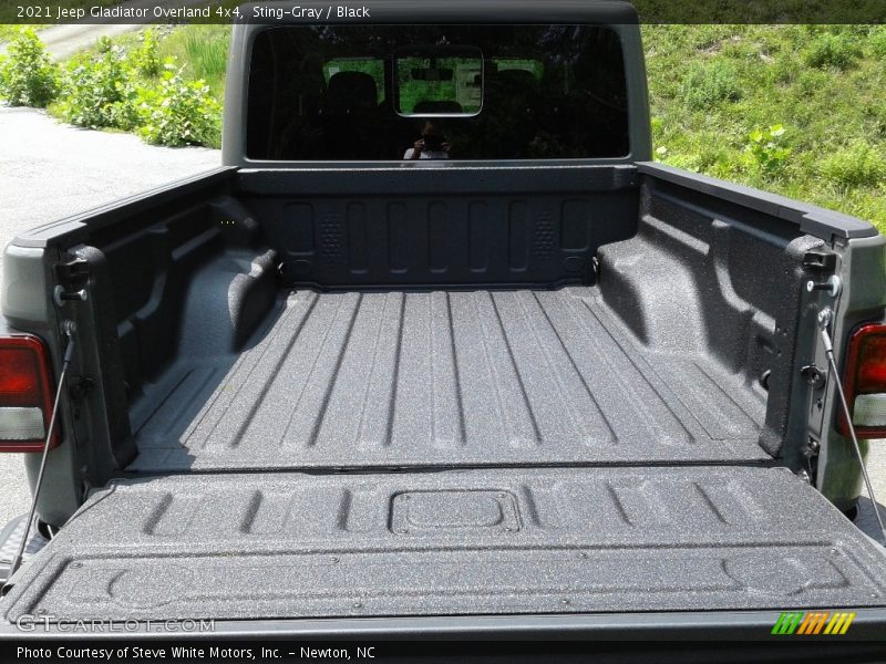 Sting-Gray / Black 2021 Jeep Gladiator Overland 4x4
