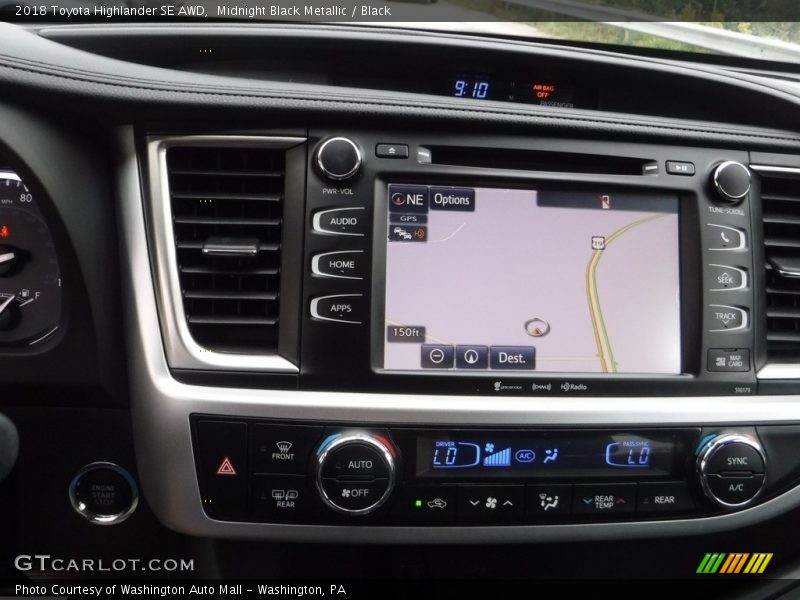 Midnight Black Metallic / Black 2018 Toyota Highlander SE AWD