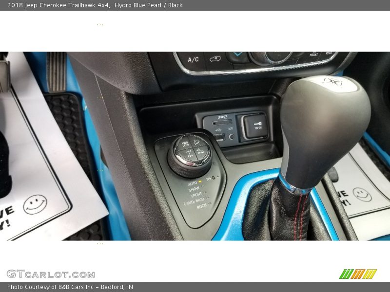 Hydro Blue Pearl / Black 2018 Jeep Cherokee Trailhawk 4x4