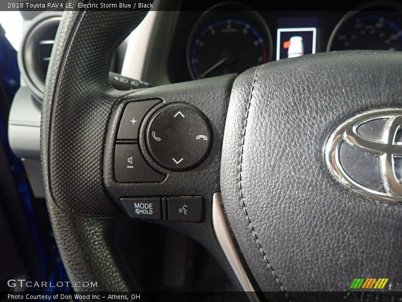 Electric Storm Blue / Black 2018 Toyota RAV4 LE