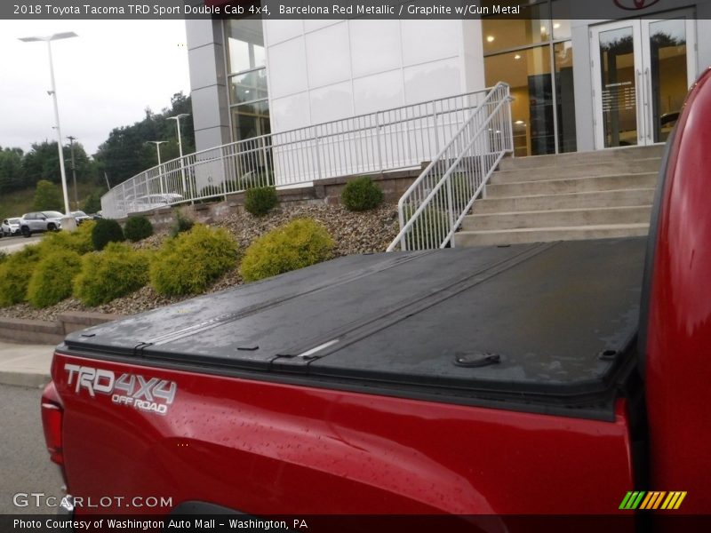 Barcelona Red Metallic / Graphite w/Gun Metal 2018 Toyota Tacoma TRD Sport Double Cab 4x4