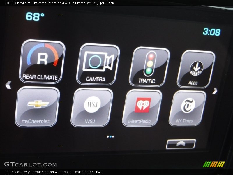 Summit White / Jet Black 2019 Chevrolet Traverse Premier AWD