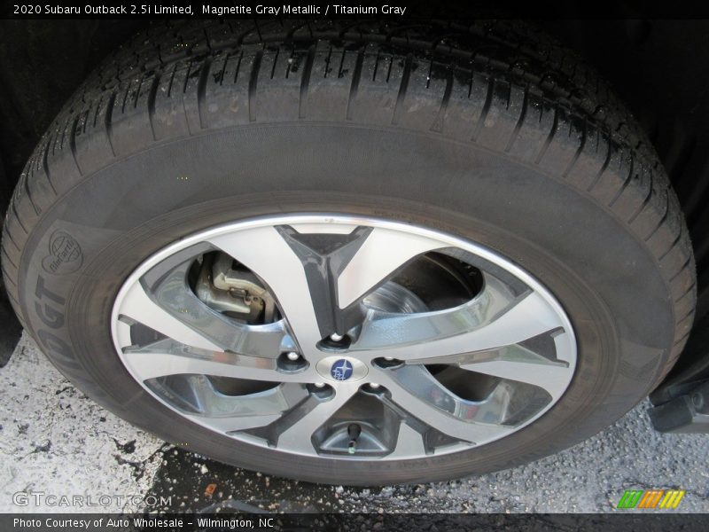Magnetite Gray Metallic / Titanium Gray 2020 Subaru Outback 2.5i Limited