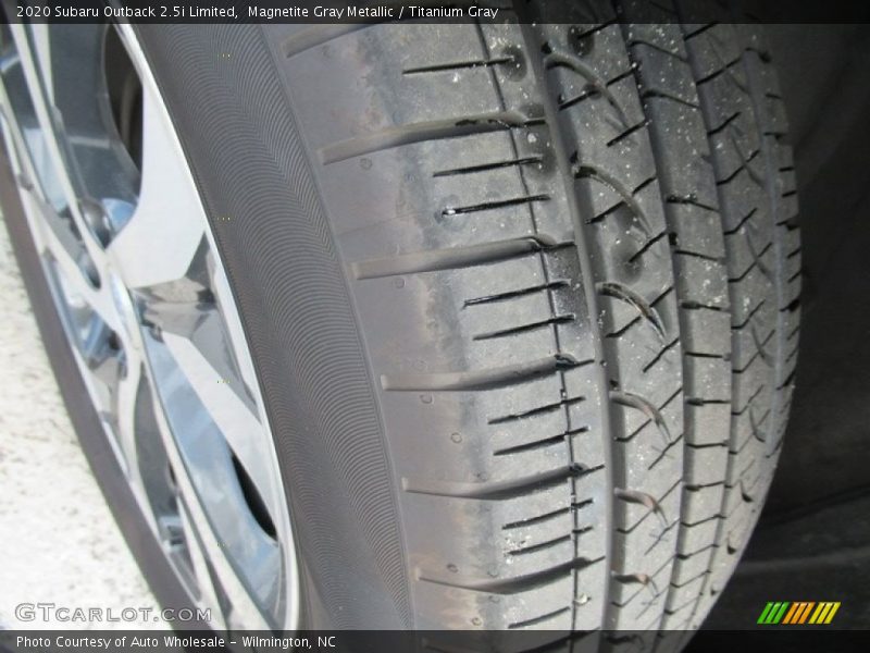 Magnetite Gray Metallic / Titanium Gray 2020 Subaru Outback 2.5i Limited