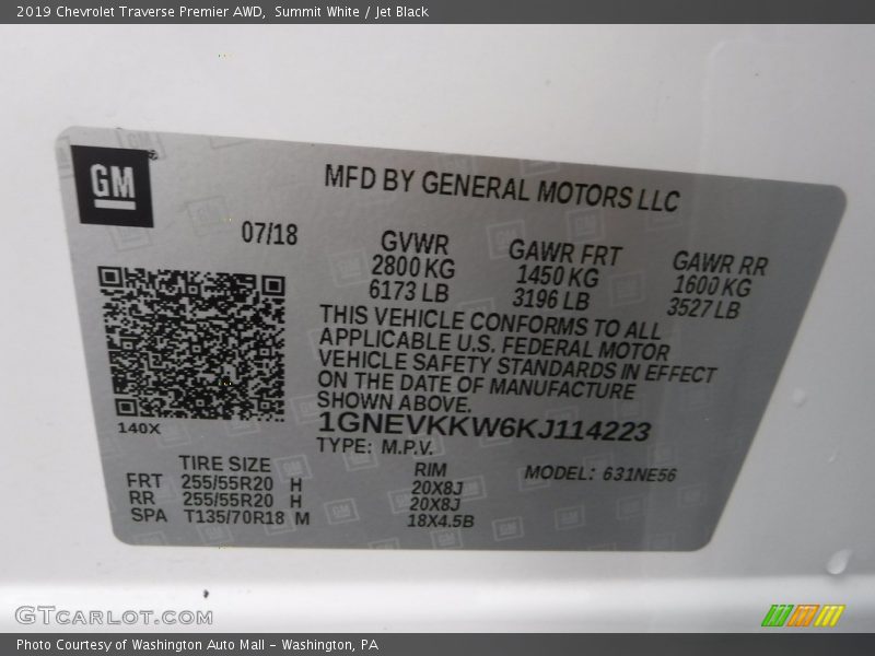 Summit White / Jet Black 2019 Chevrolet Traverse Premier AWD